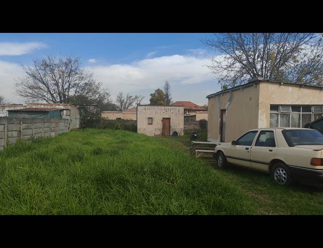 8 BEDROOM HOUSE FOR SALE IN VEREENIGING CENTRAL